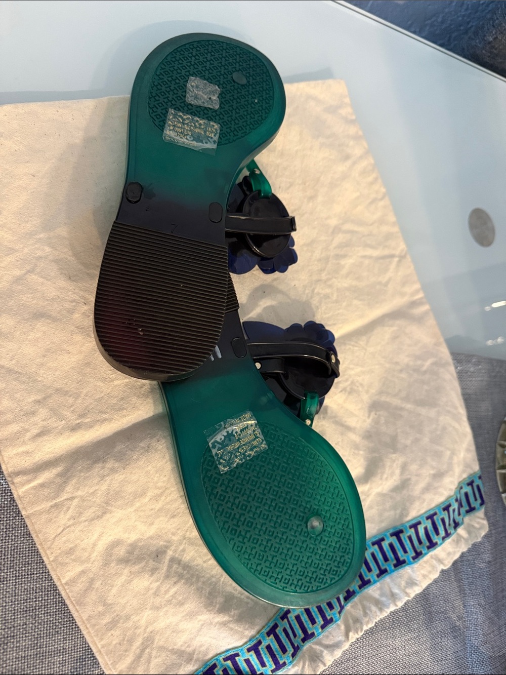 Tory Burch Dark Green Jelly Floral Thong Sandals with Navy Accents - Picture 6 of 6